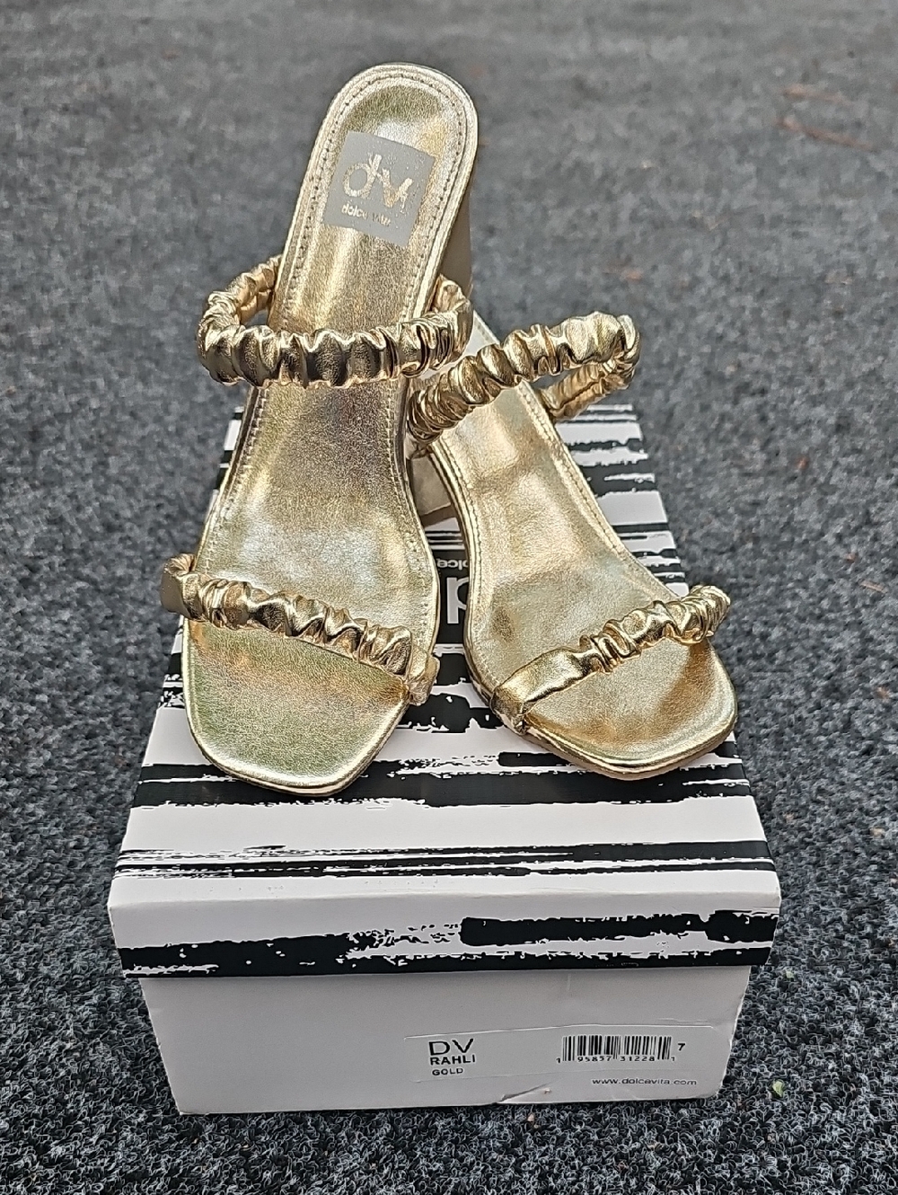 Dolce Vita Women's Size 7 Rahli Gold Ruched Strap Heeled Sandals New In Box